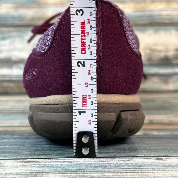 Keen Sneakers Shoes Womens Size 8.5 Burgundy Arch Support Comfort Walking Ladies - Picture 10 of 10